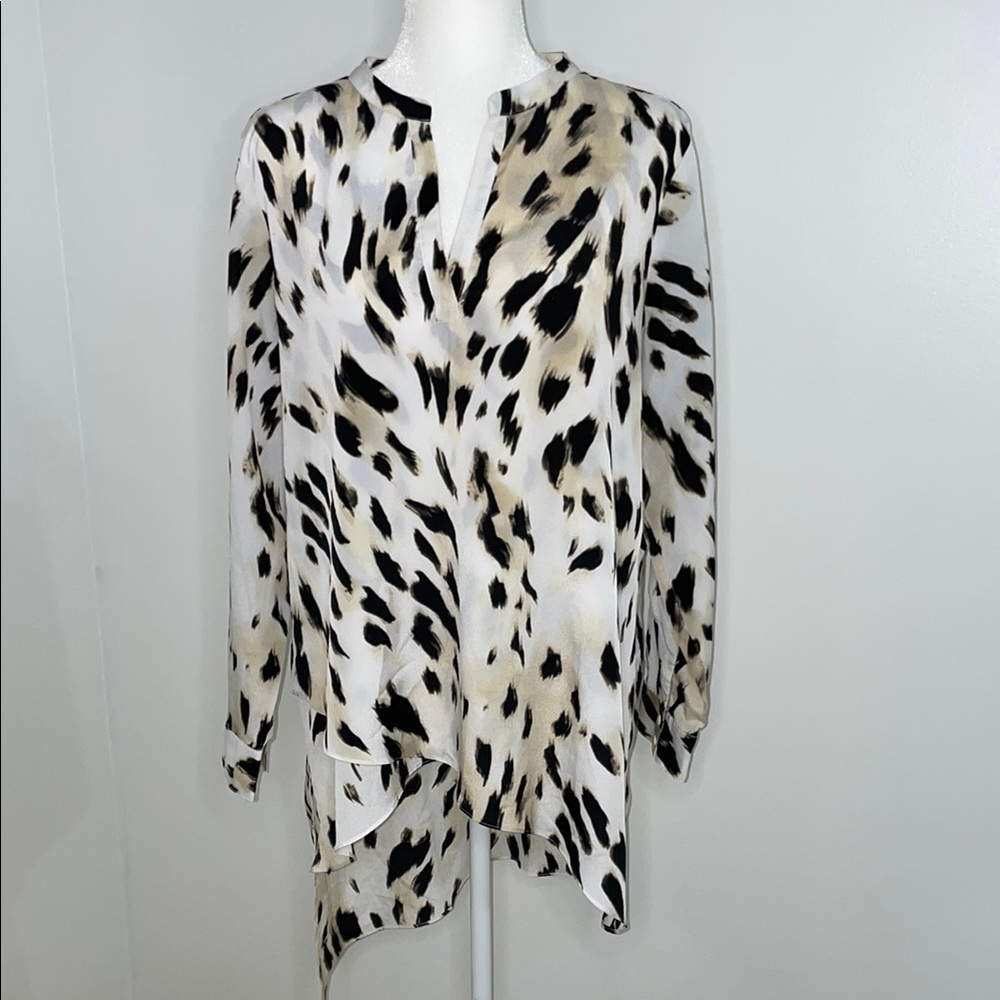 Chico's Elegant Black and Cream Patterned Blouse